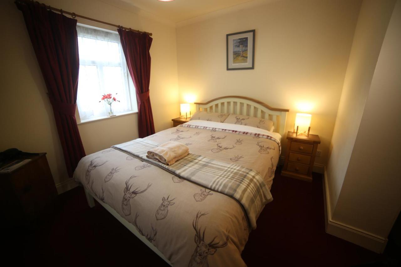 The Glen Bed And Breakfast Drumnadrochit Bagian luar foto